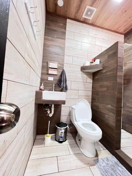 Apartamento H Gonzalez 14 Lägenhet Alajuela Exteriör bild