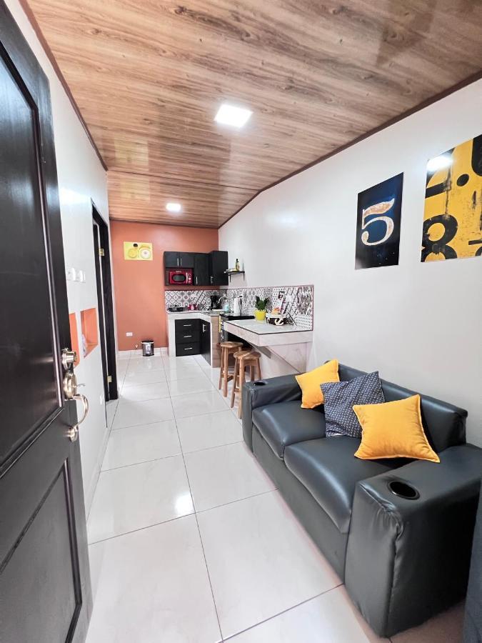 Apartamento H Gonzalez 14 Lägenhet Alajuela Exteriör bild